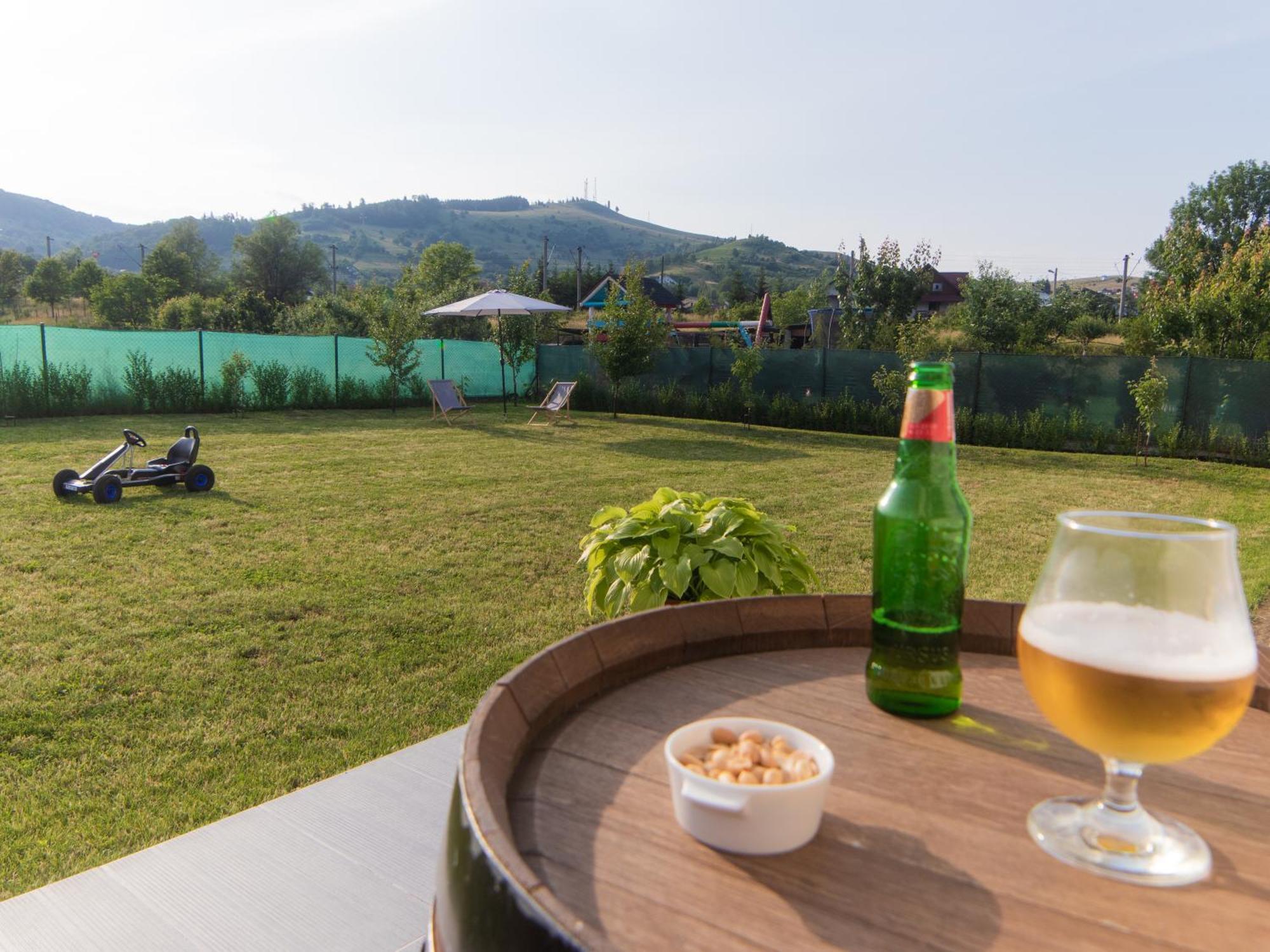 Dom Hills Bucovina Hotel กูรา ฮูมอรูลุย ภายนอก รูปภาพ